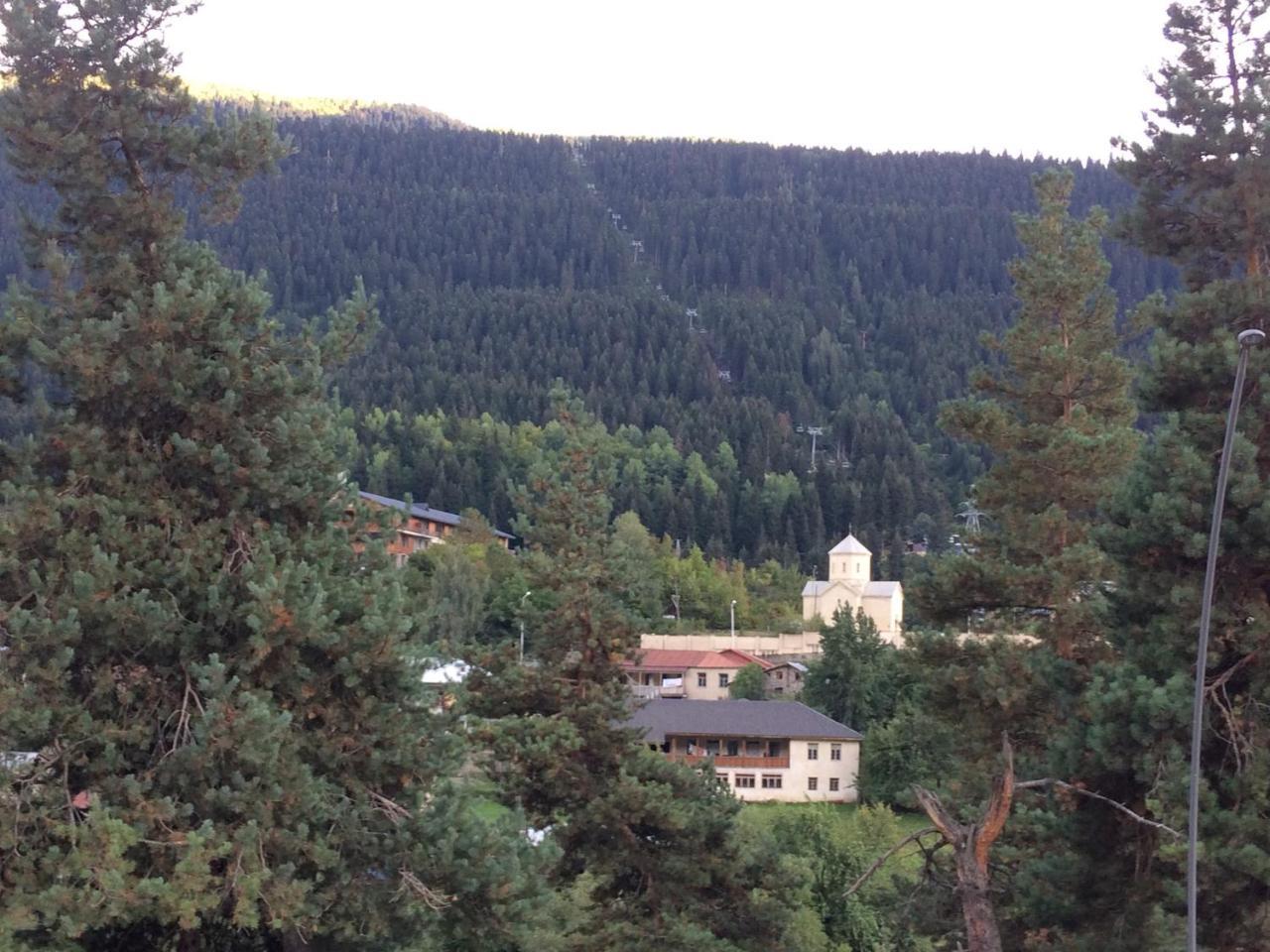 Guest House Lela Mestia Zewnętrze zdjęcie